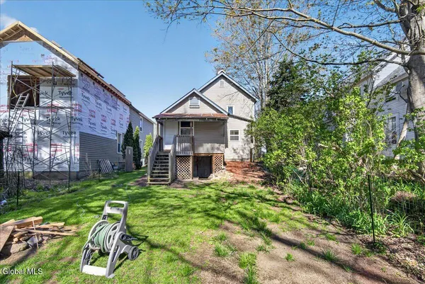 $1,895 | 204 Saratoga Avenue, Ballston Spa, NY 12020