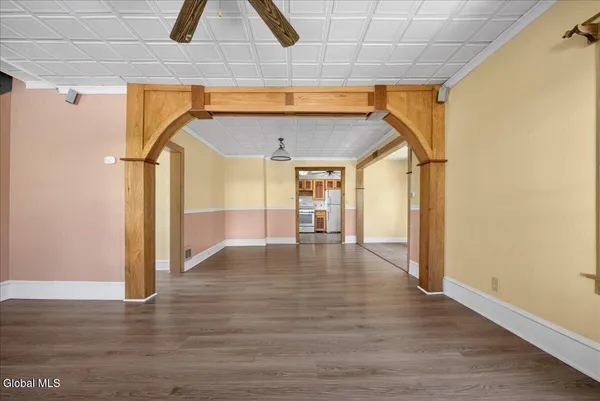 $1,895 | 204 Saratoga Avenue, Ballston Spa, NY 12020
