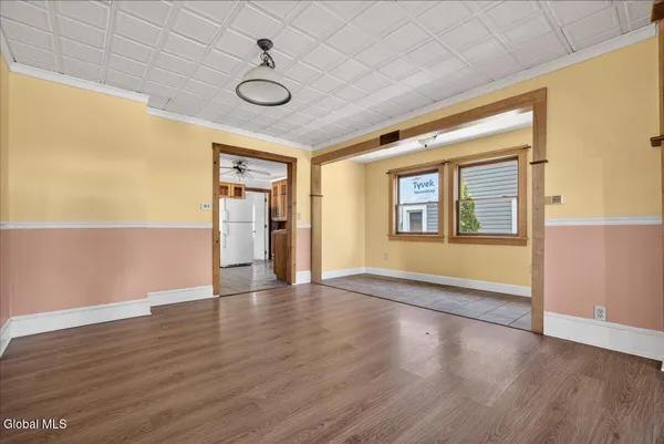 $1,895 | 204 Saratoga Avenue, Ballston Spa, NY 12020