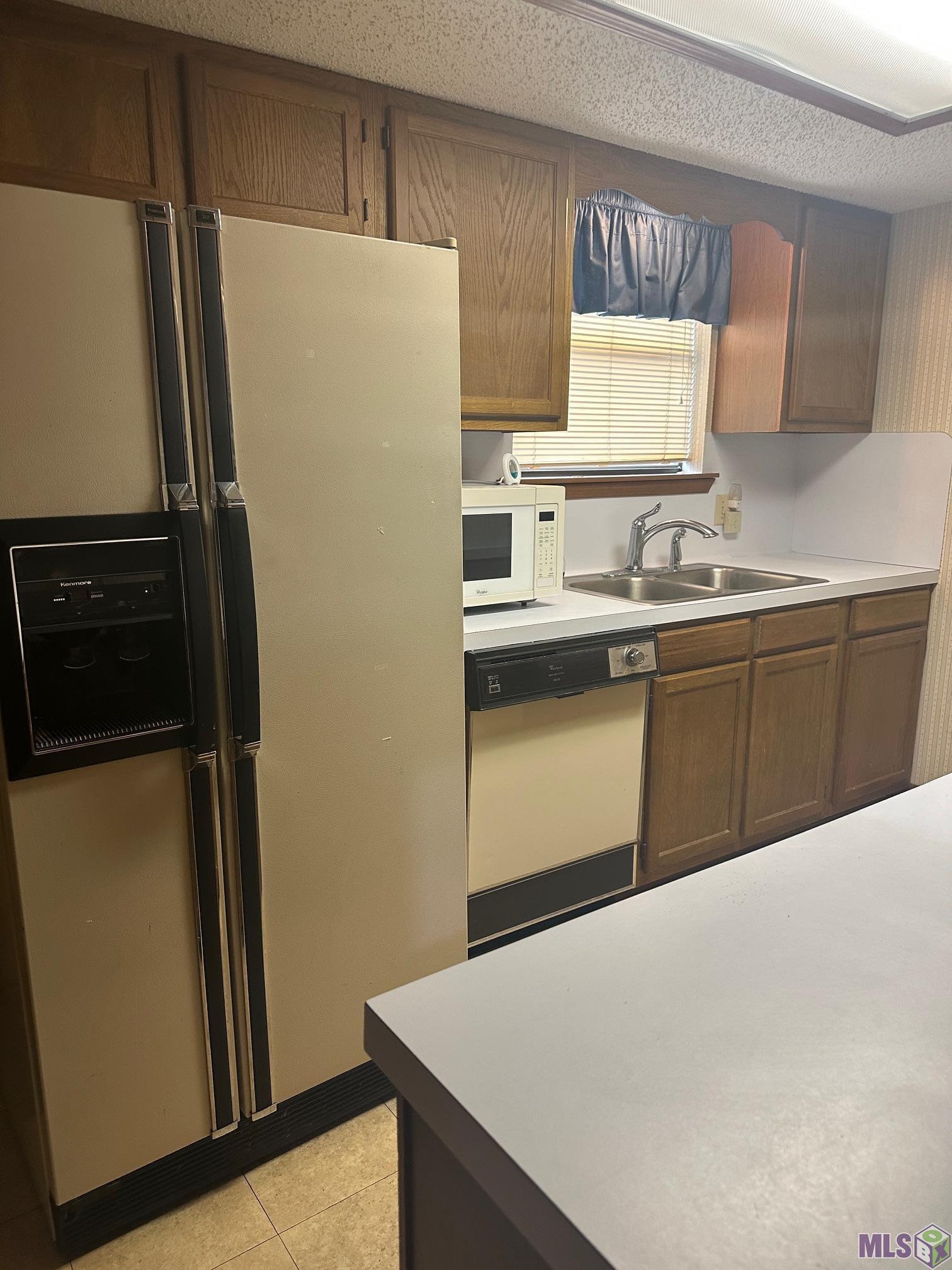4153 Jefferson Woods Drive Baton Rouge, LA 70809 - Photo 5 of 12
