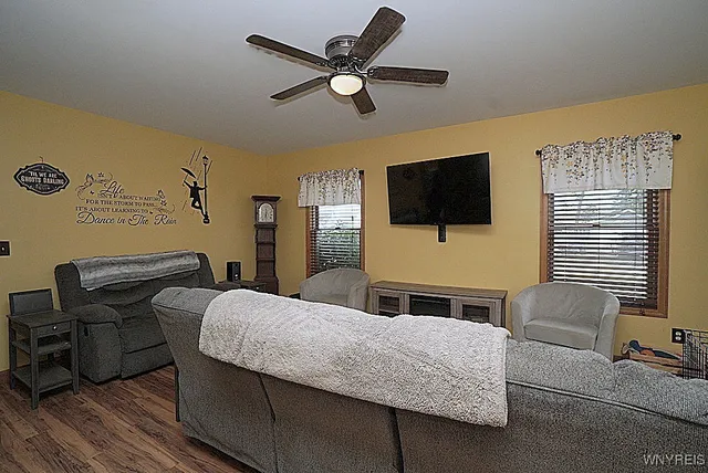 $309,000 | 27 Bloomingdale Avenue, Newstead, NY 14001