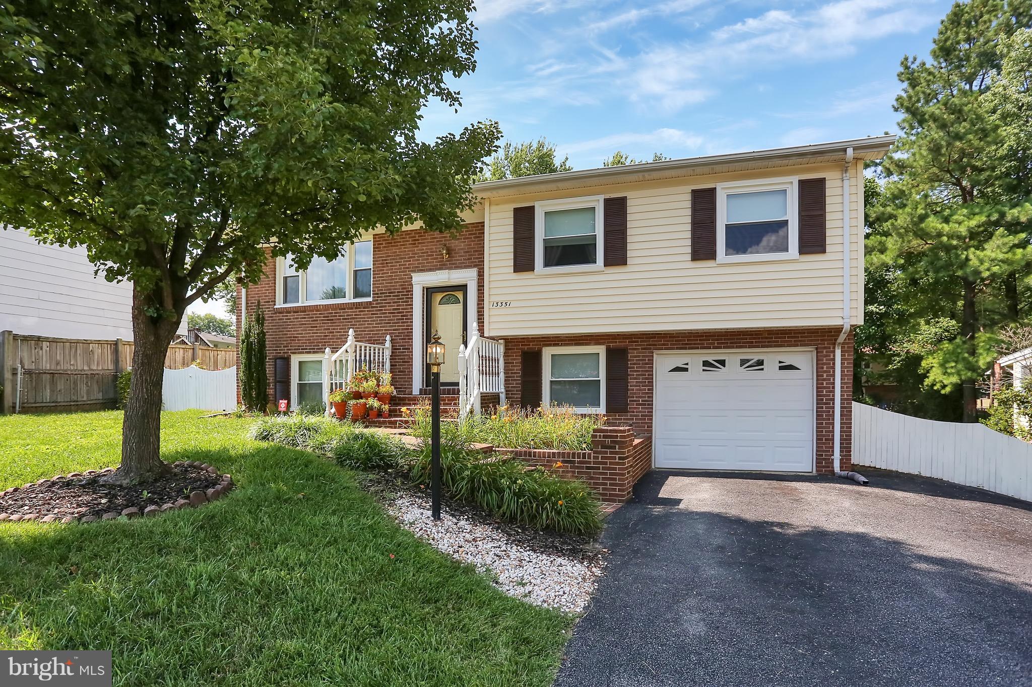 13351 Kingsman Road Woodbridge, VA 22193 - Photo 1 of 30 Exterior (Front)