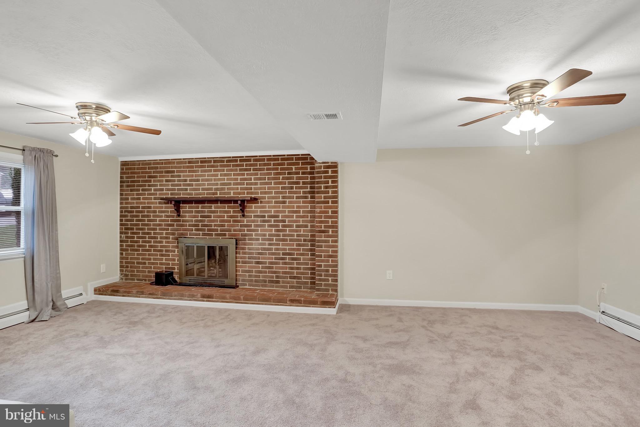 13351 Kingsman Road Woodbridge, VA 22193 - Photo 23 of 30 Family Room