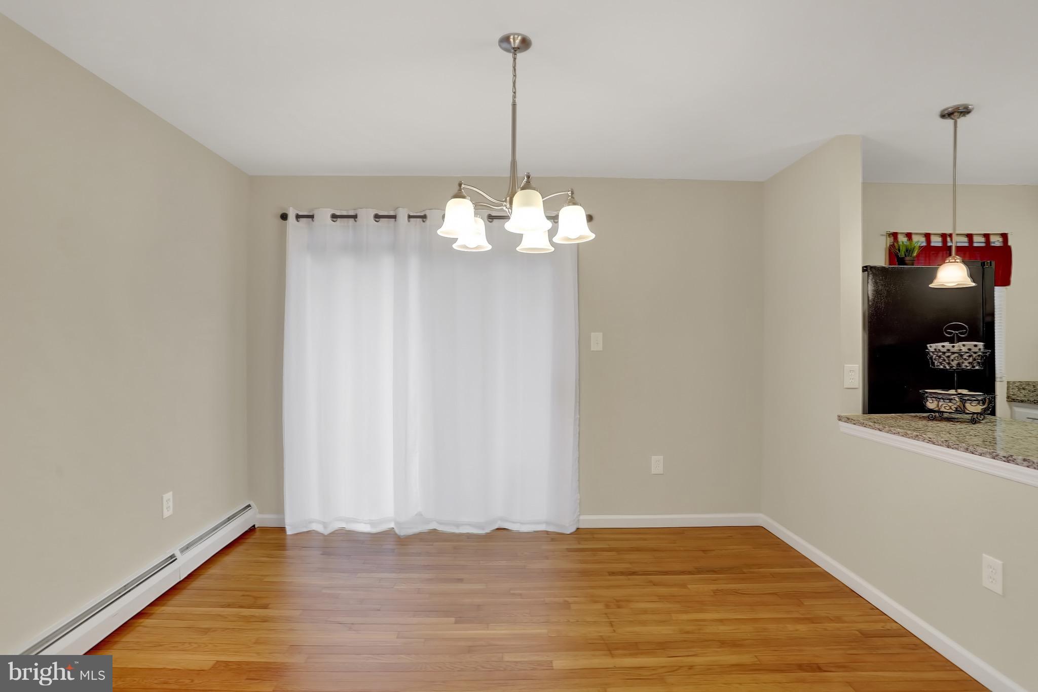 13351 Kingsman Road Woodbridge, VA 22193 - Photo 7 of 30 Dining Room