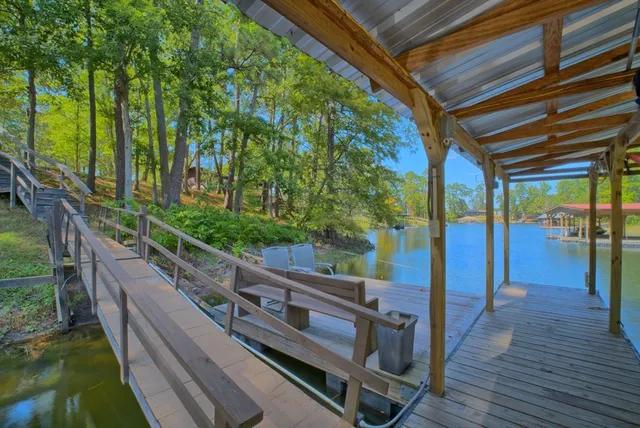 $475,000 | 400 Hickory Hill Drive, Burkeville, TX 75932