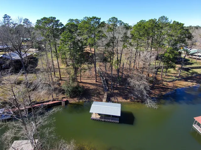 $475,000 | 400 Hickory Hill Drive, Burkeville, TX 75932