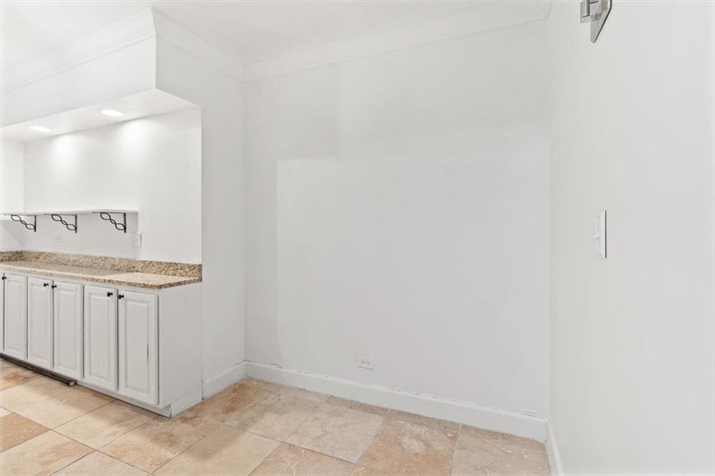 3648 Peachtree Road Northeast, Unit 1N Atlanta, GA 30319 - Photo 11 of 36