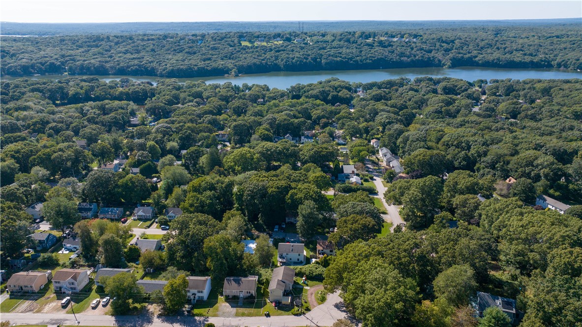 60 Winterberry Road Narragansett, RI 02874 - Photo 4 of 29