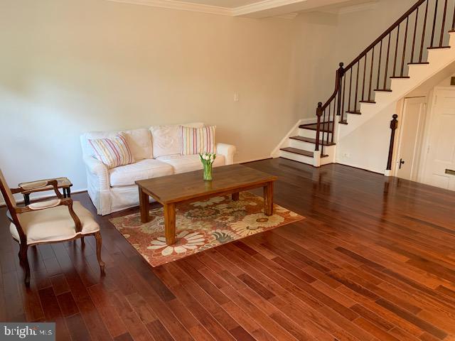 3528 Gunston Road Alexandria, VA 22302 - Photo 11 of 37