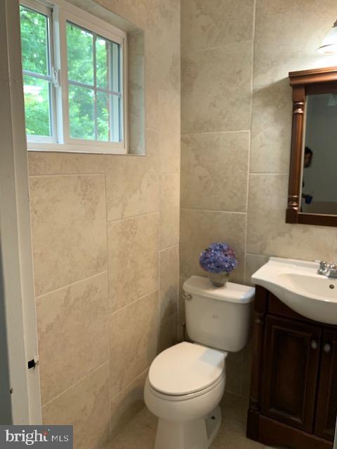 3528 Gunston Road Alexandria, VA 22302 - Photo 13 of 37