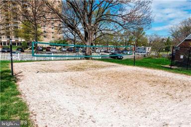3528 Gunston Road Alexandria, VA 22302 - Photo 25 of 37