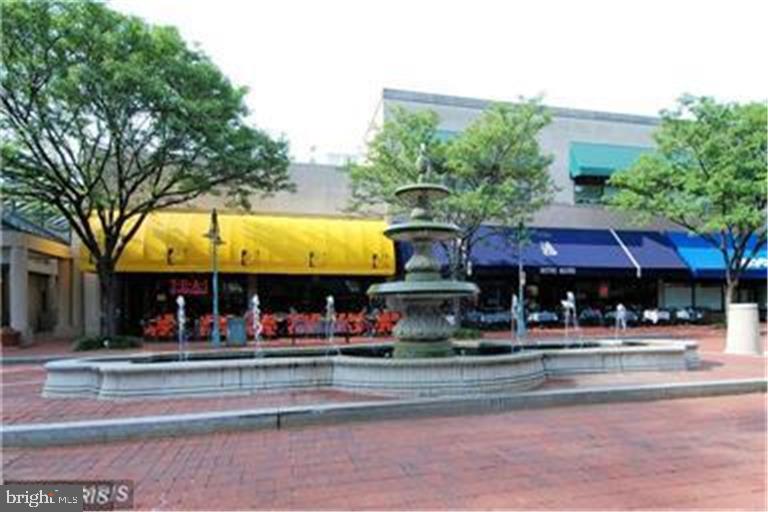 3528 Gunston Road Alexandria, VA 22302 - Photo 36 of 37