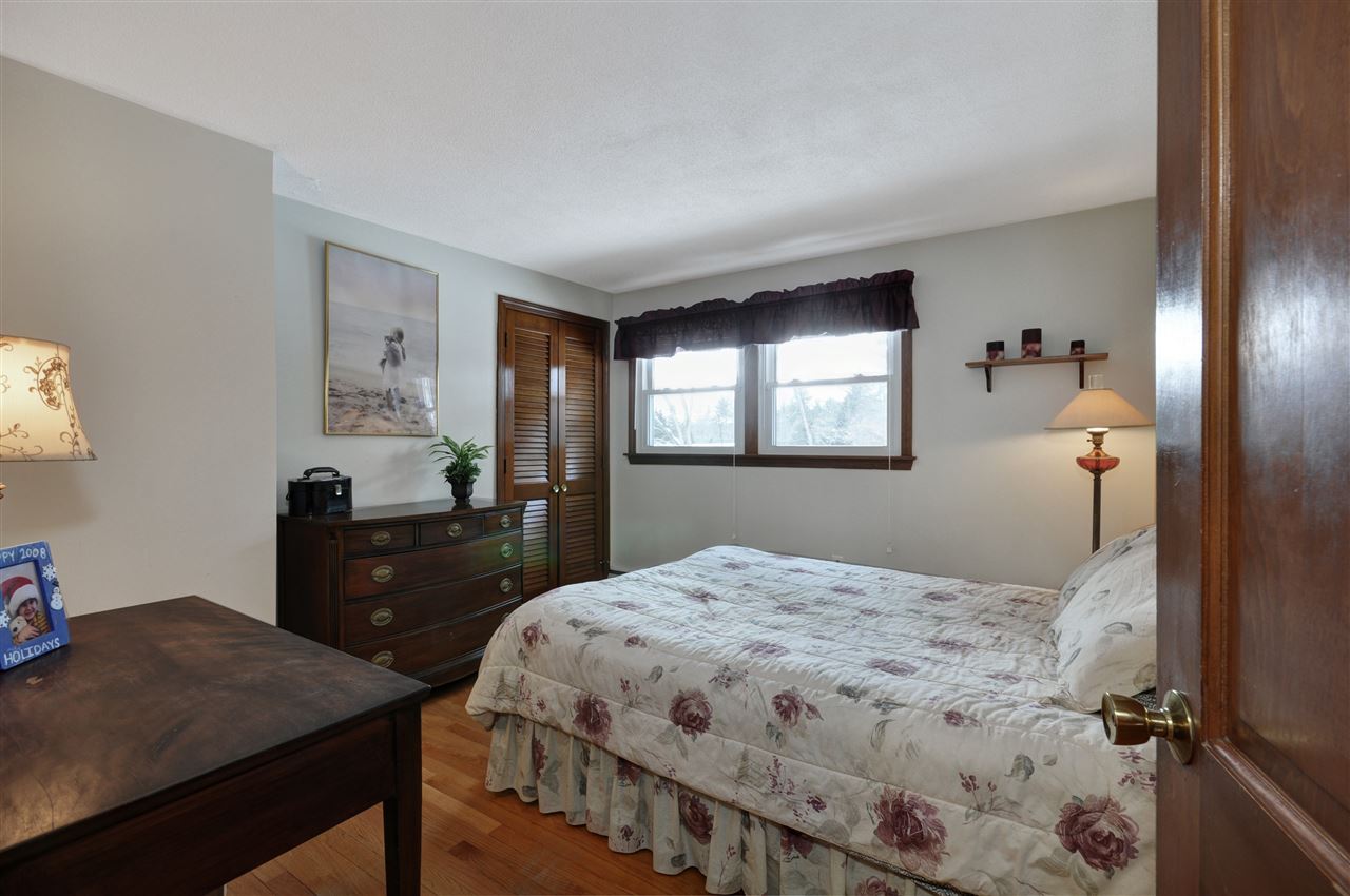 6 Quincy Lane Merrimack, NH 03054 - Photo 17 of 29 Gallery Image 17