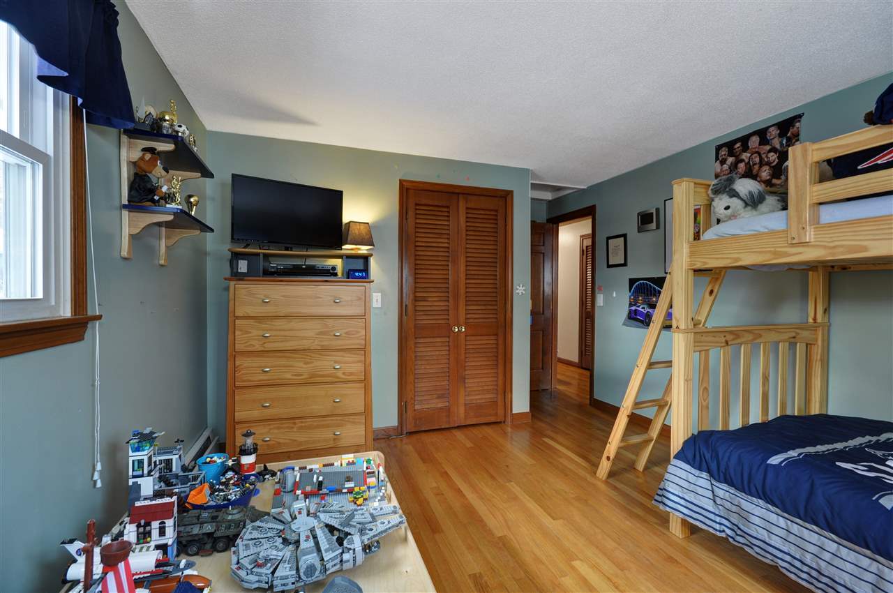 6 Quincy Lane Merrimack, NH 03054 - Photo 21 of 29 Gallery Image 21