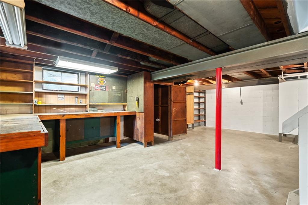 207 Gass Road Pittsburgh, PA 15229 - Photo 14 of 16 Gallery Image 14