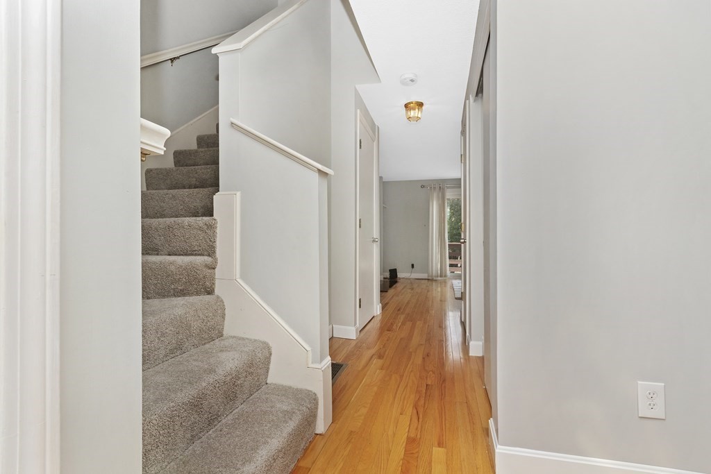 51 Stone Ridge Road, Unit 51 Franklin, MA 02038 - Photo 2 of 18