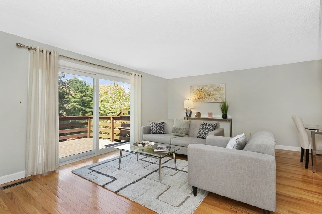 51 Stone Ridge Road, Unit 51 Franklin, MA 02038 - Photo 3 of 18