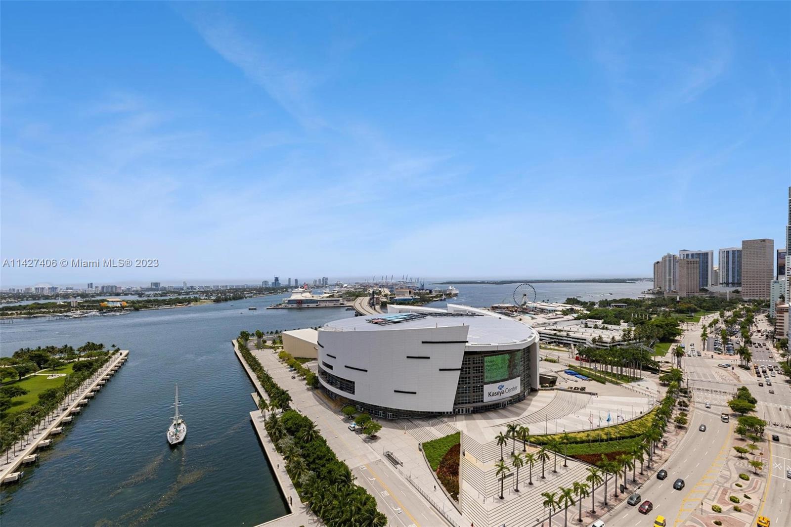 888 Biscayne Boulevard, Unit 2208 Miami, FL 33132 - Photo 20 of 20 a view of a terrace with chairs