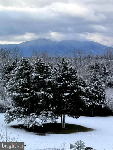 $1,100,000 | 1050 Almond Drive, Luray, VA 22835