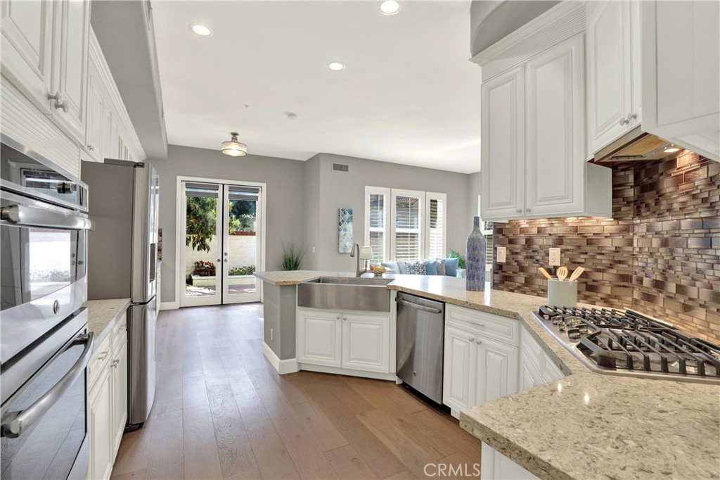 2497 Aquasanta, Unit 72 Tustin, CA 92782 - Photo 14 of 54