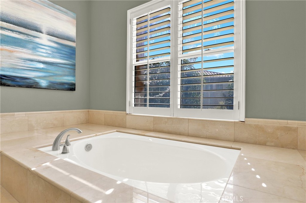 2497 Aquasanta, Unit 72 Tustin, CA 92782 - Photo 31 of 54