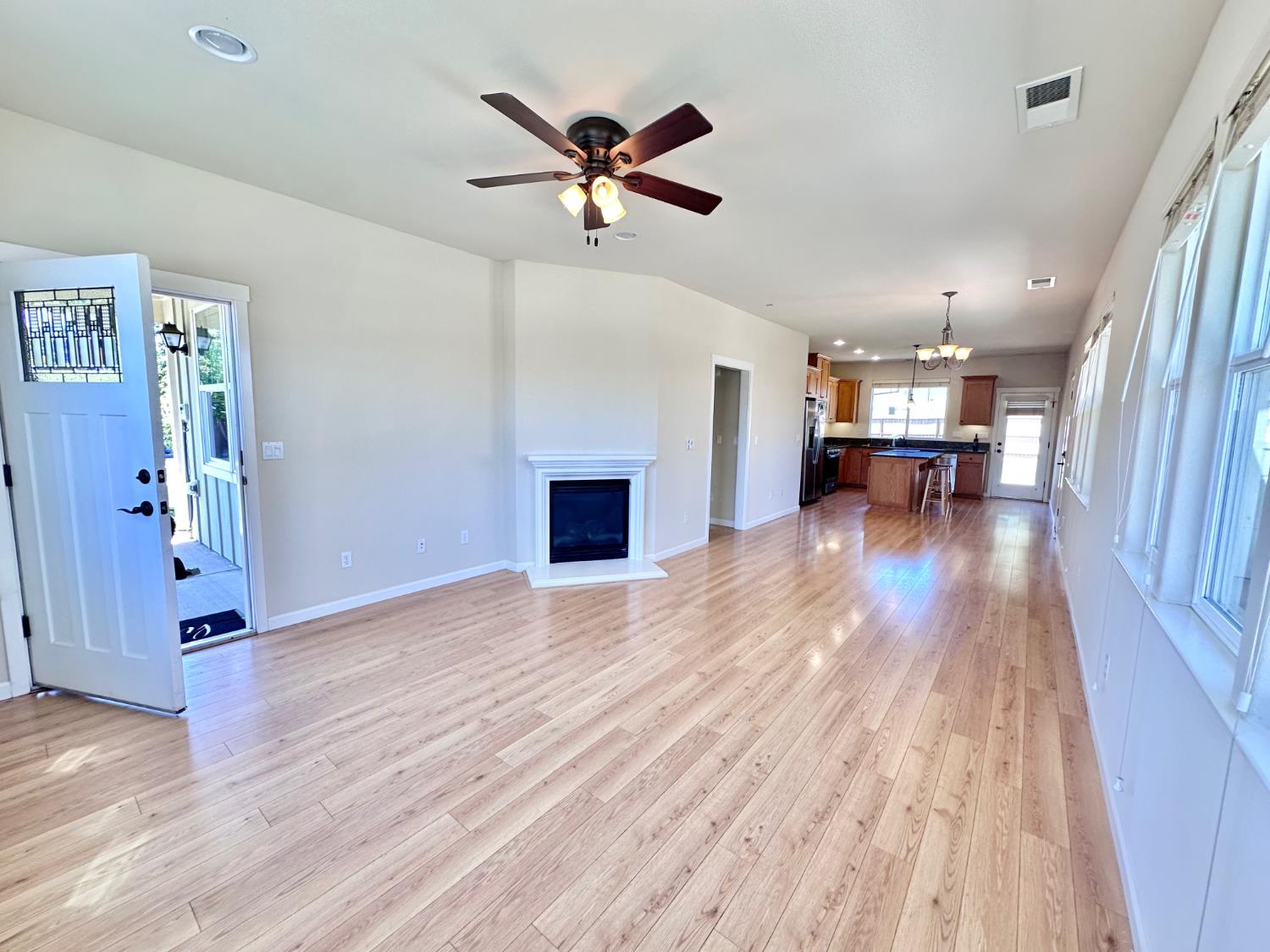 258 Cottage Circle Murphys, CA 95247 - Photo 6 of 28