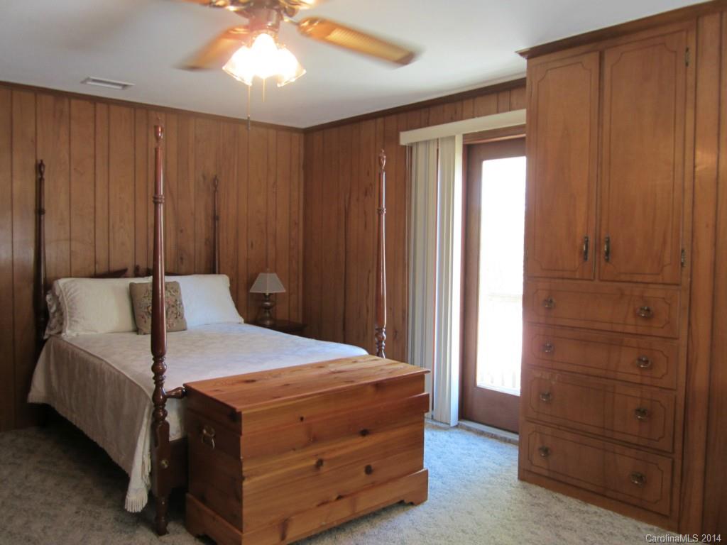 1004 Hunt Road Lexington, NC 27292 - Photo 5 of 16 Gallery Image 5