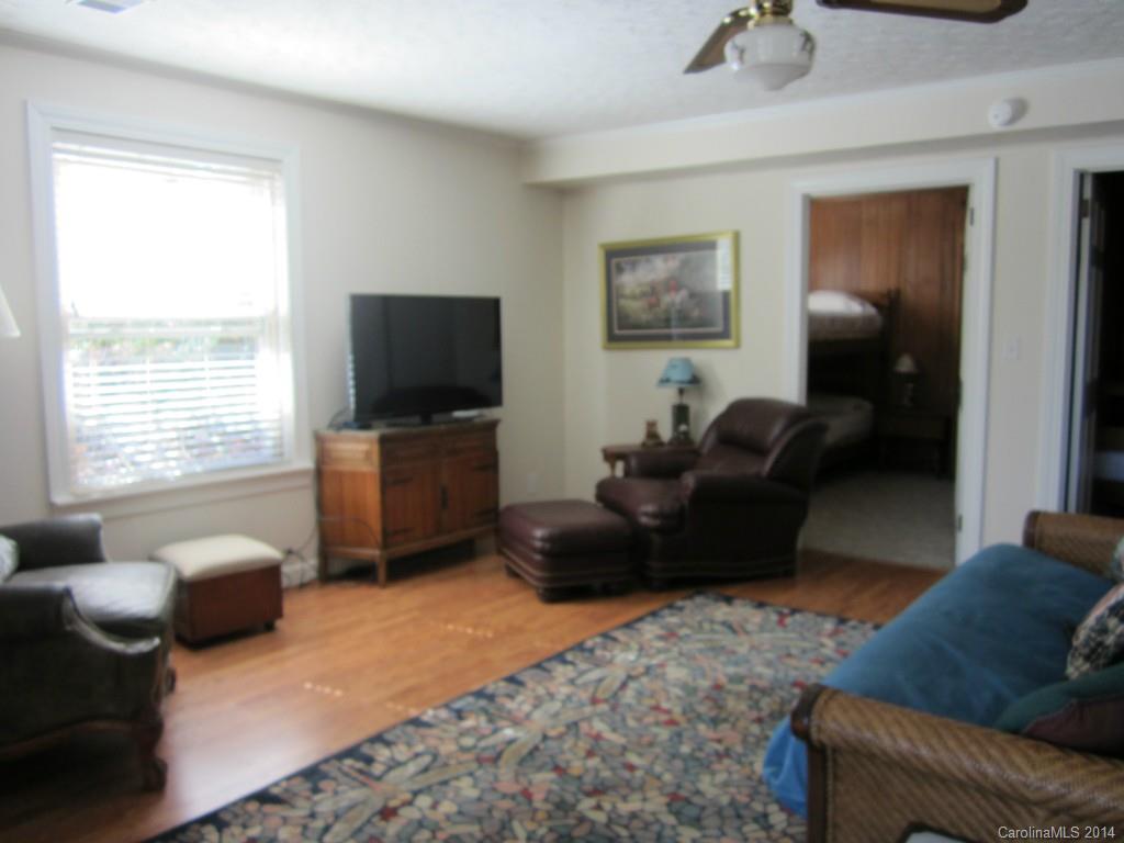 1004 Hunt Road Lexington, NC 27292 - Photo 8 of 16 Gallery Image 8