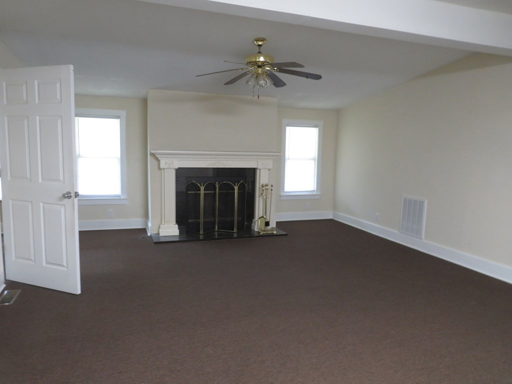 115 Arrowhead Lake Road North Augusta, SC 29860 - Photo 3 of 19 Gallery Image 3