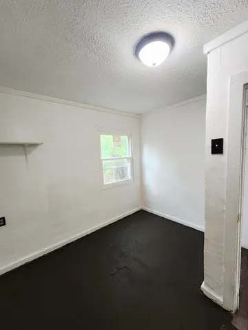 $595 | 181 Barnett Drive, Unit B, Tazewell, VA 24651