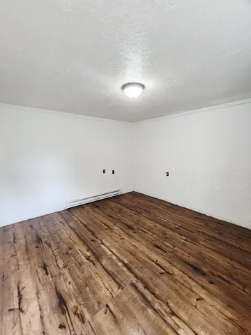 $595 | 181 Barnett Drive, Unit B, Tazewell, VA 24651