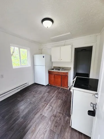 $595 | 181 Barnett Drive, Unit B, Tazewell, VA 24651