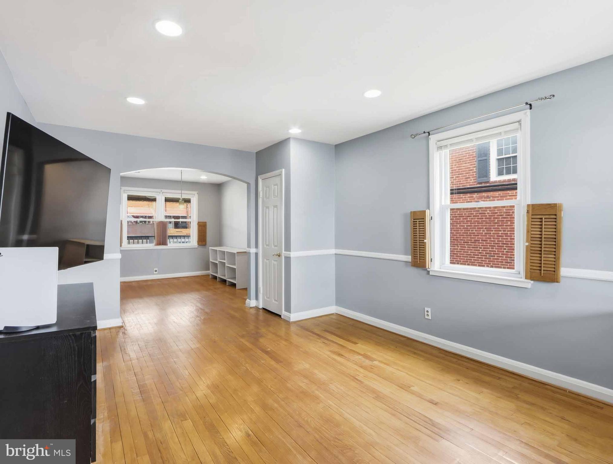 6832 Broening Road Baltimore, MD 21222 - Photo 8 of 34 a view of livingroom with hardwood