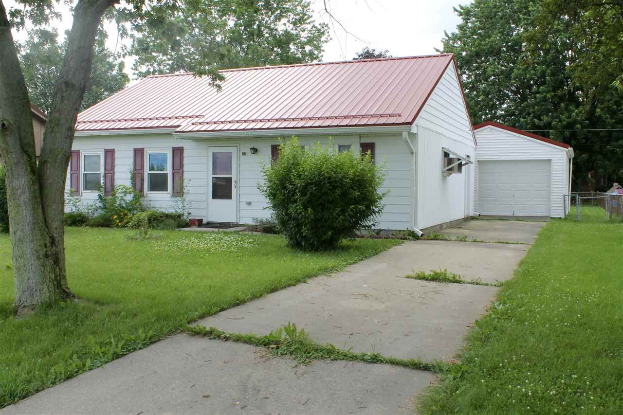 32 Moseley Road Peru, IN 46970 - Photo 2 of 23