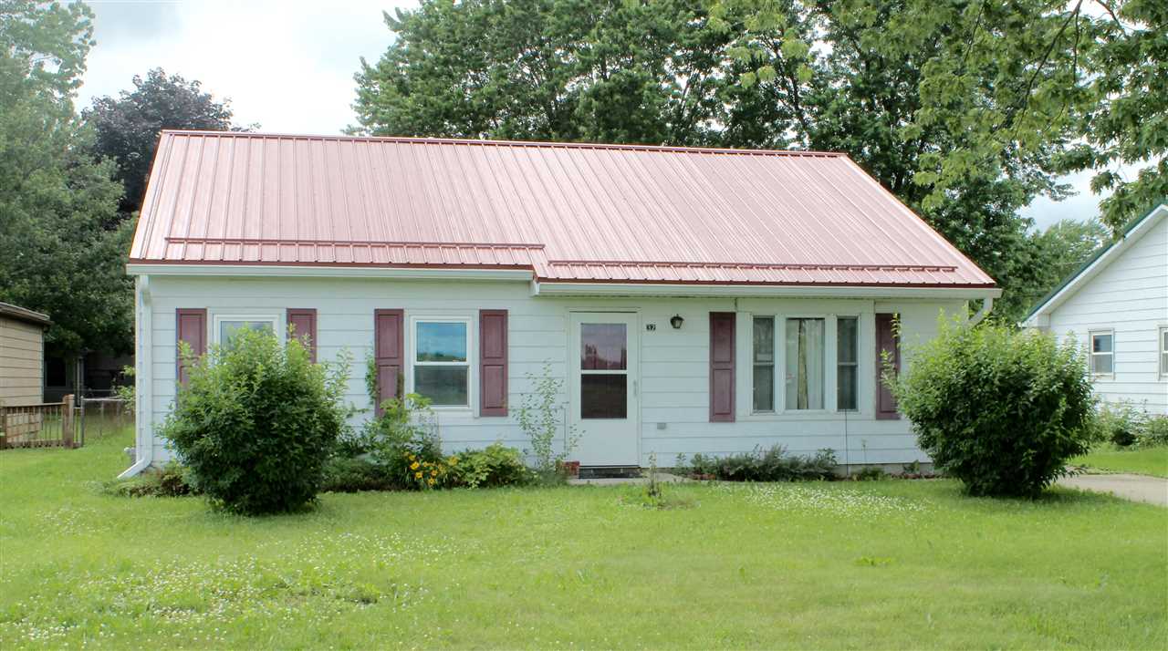 32 Moseley Road Peru, IN 46970 - Photo 3 of 23