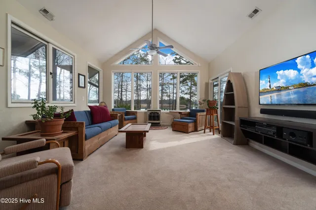 $799,500 | 138 Shoreline Court, Oriental, NC 28571