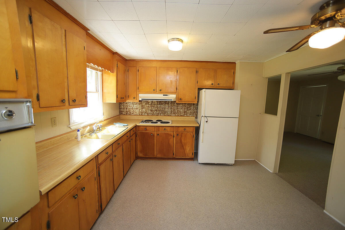 5202 Lorbacher Road Apex, NC 27539 - Photo 5 of 9 5202 LorbacherD