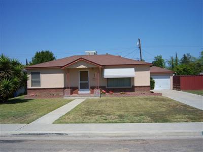 236 East Myrtle Avenue Reedley, CA 93654 - Photo 1 of 13 Gallery Image 1
