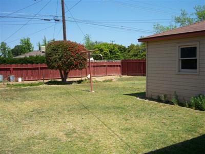 236 East Myrtle Avenue Reedley, CA 93654 - Photo 11 of 13 Gallery Image 11