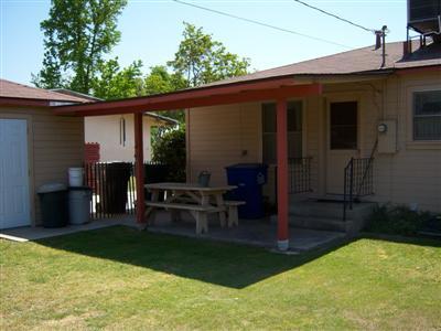 236 East Myrtle Avenue Reedley, CA 93654 - Photo 12 of 13 Gallery Image 12