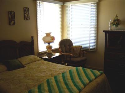 236 East Myrtle Avenue Reedley, CA 93654 - Photo 7 of 13 Gallery Image 7