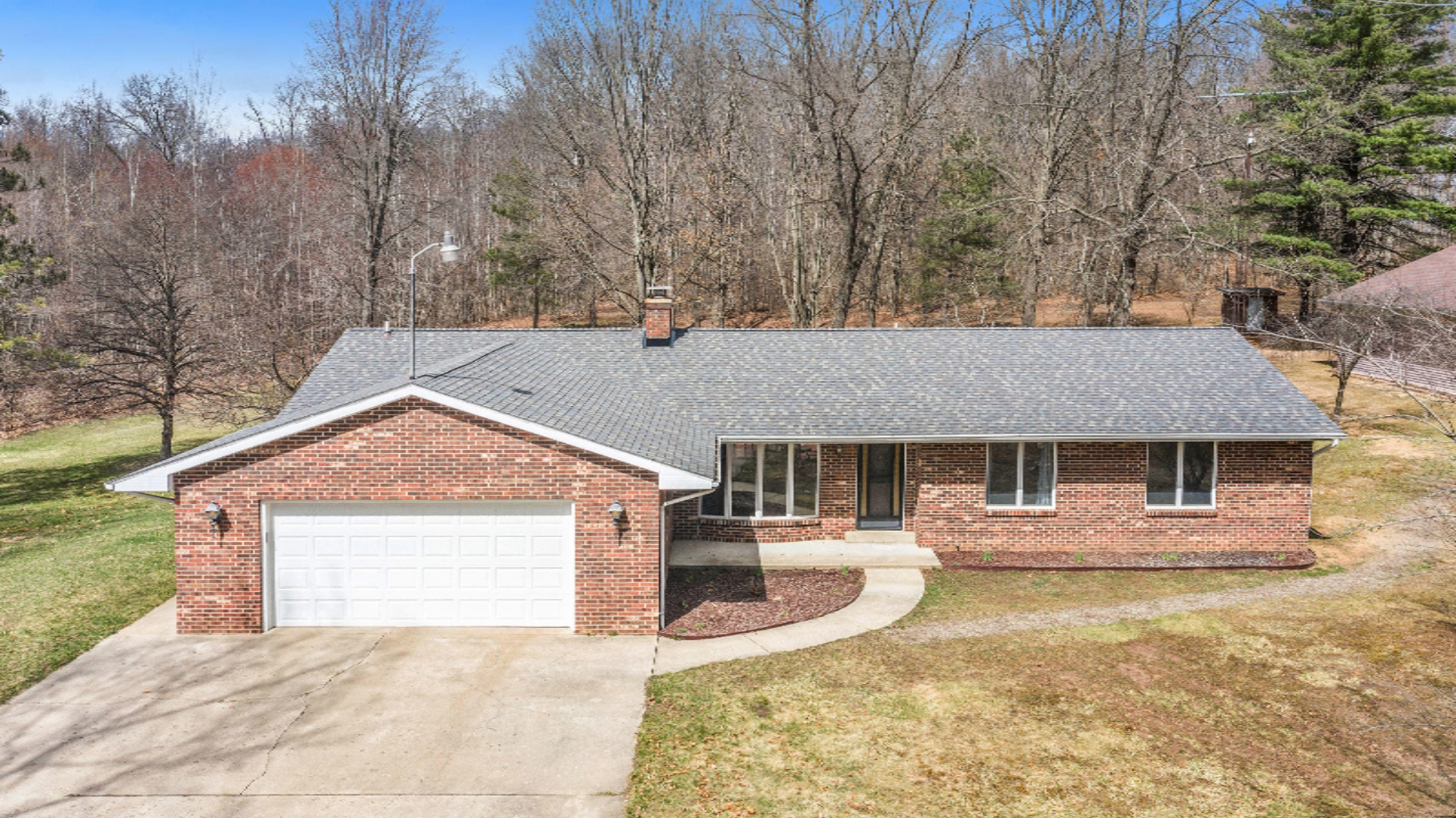 655 Hamilton Road Battle Creek, MI 49017 - Photo 2 of 31 DJI_0879