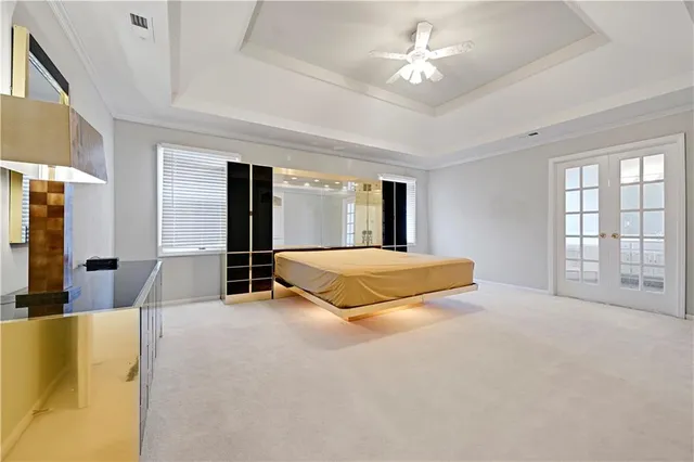 $575,000 | 19618 West 99th Street, Lenexa, KS 66220