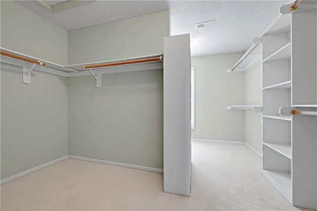 $575,000 | 19618 West 99th Street, Lenexa, KS 66220