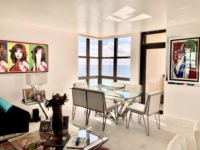 $5,000 | 2555 Collins Avenue, Unit PH214, Miami Beach, FL 33140