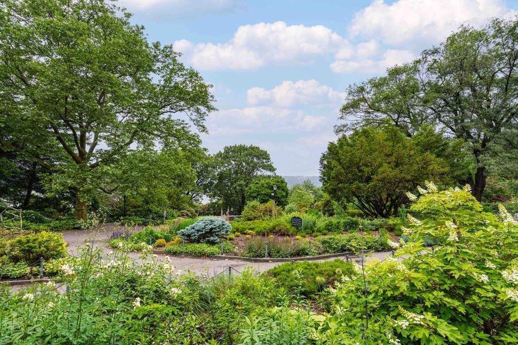 350 Cabrini Boulevard, Unit 1A Manhattan, NY 10040 - Photo 12 of 13