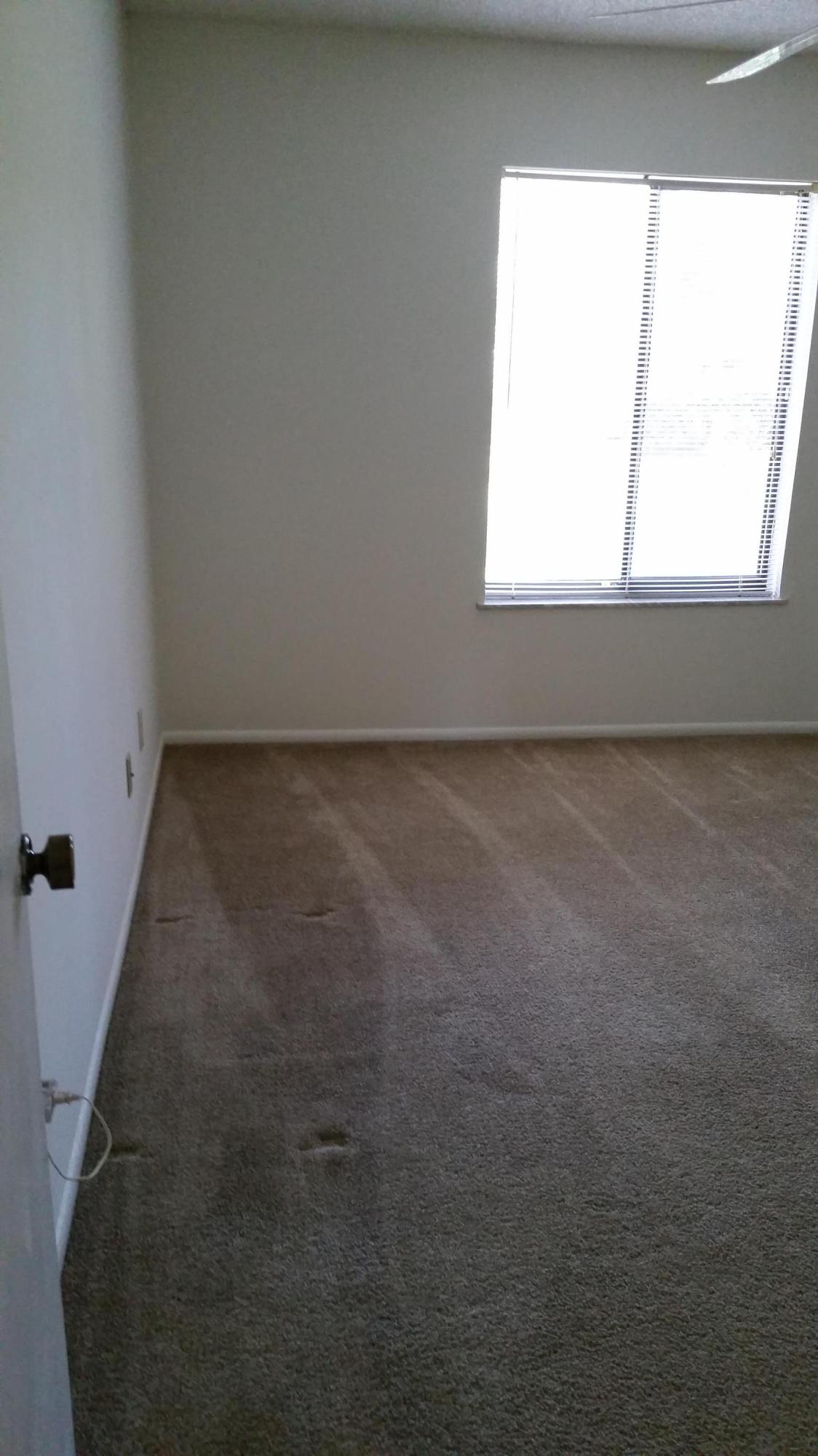 800 Northwest Fork Road, Unit 71 Stuart, FL 34994 - Photo 8 of 23 a view of a room that has a window in it