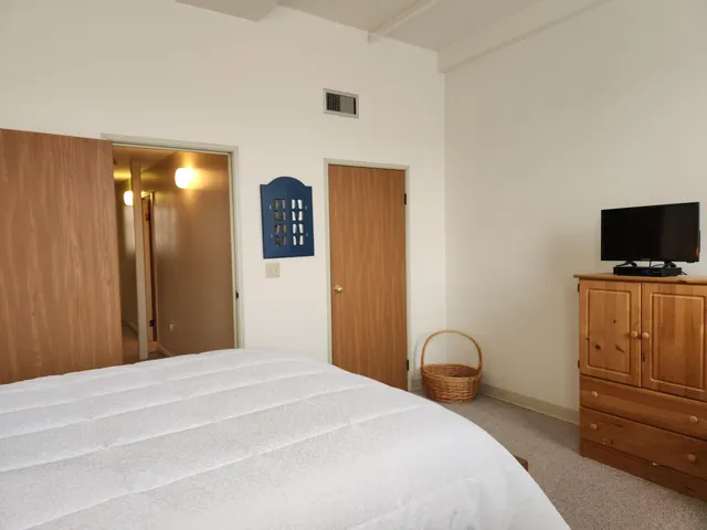 $299,000 | 1 Saco Island Terrace, Unit 105, Saco, ME 04072