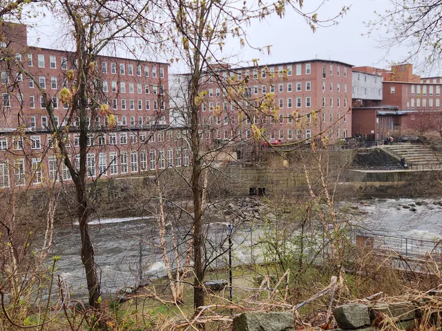 $299,000 | 1 Saco Island Terrace, Unit 105, Saco, ME 04072