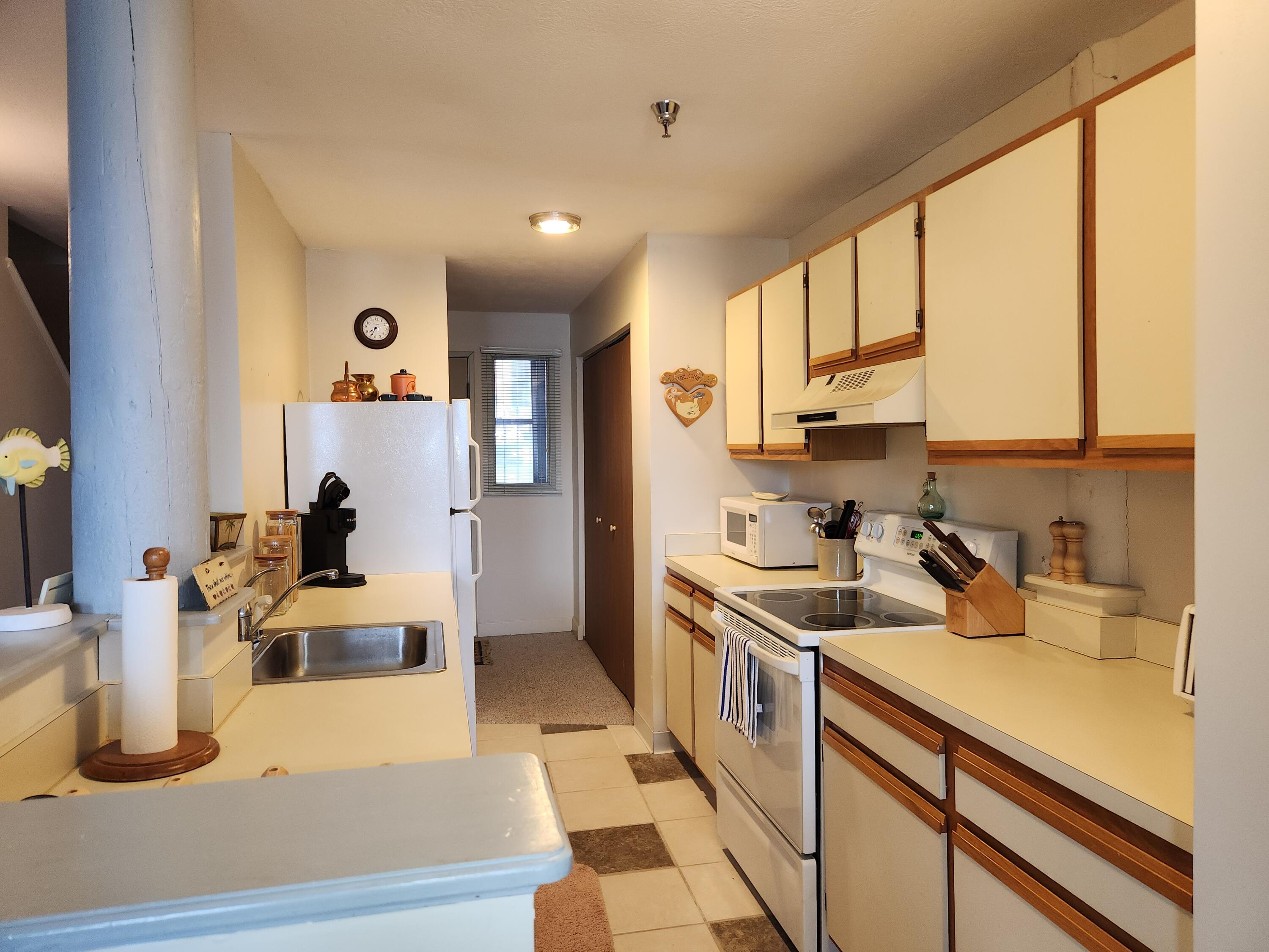 1 Saco Island Terrace, Unit 105 Saco, ME 04072 - Photo 10 of 35 20250503_122424